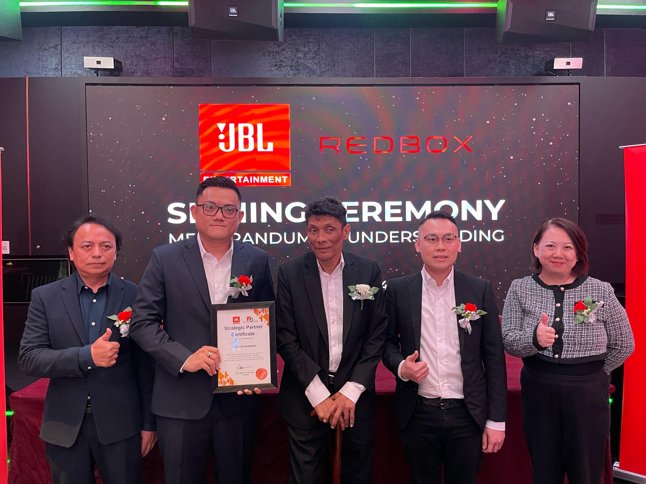 Red Box Karaoke Malaysia Berkerjasama dengan JBL Entertainment untuk Tingkatkan Pengalaman Karaoke