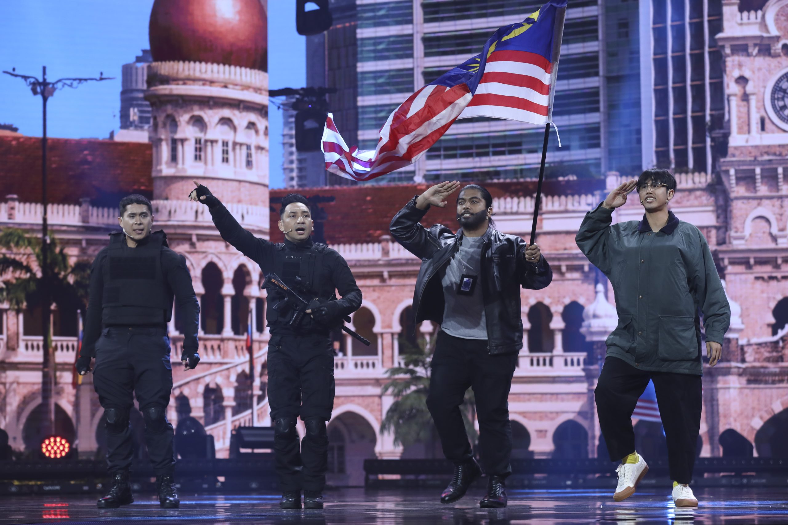 Kumpulan Sarkas Dominasi Minggu Kedua Muzikal Lawak Superstar 4
