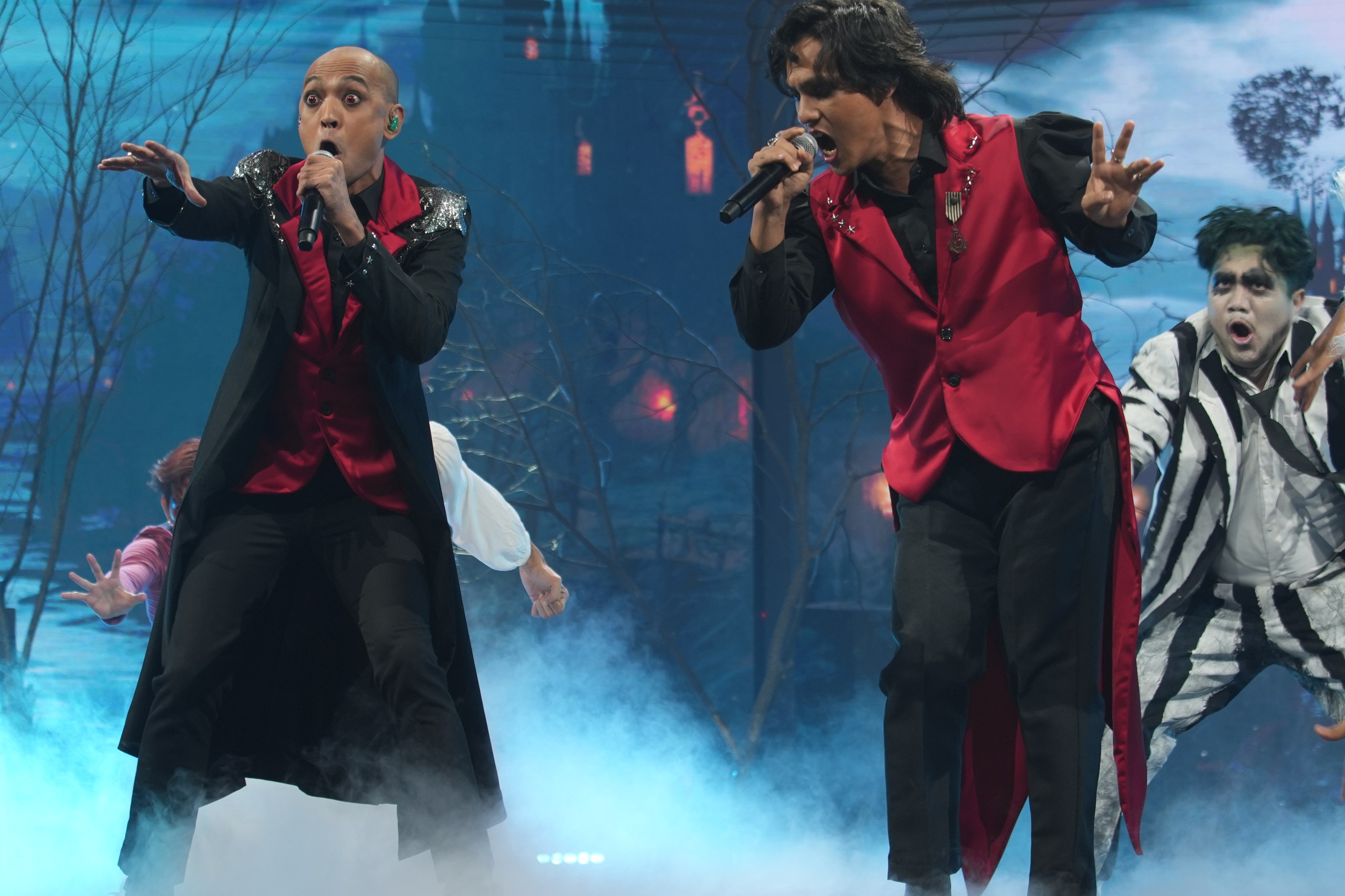 Persembahan Duo Tomok dan Sharul Kamal di FAMILI DUO 4 Raih Standing Ovation!