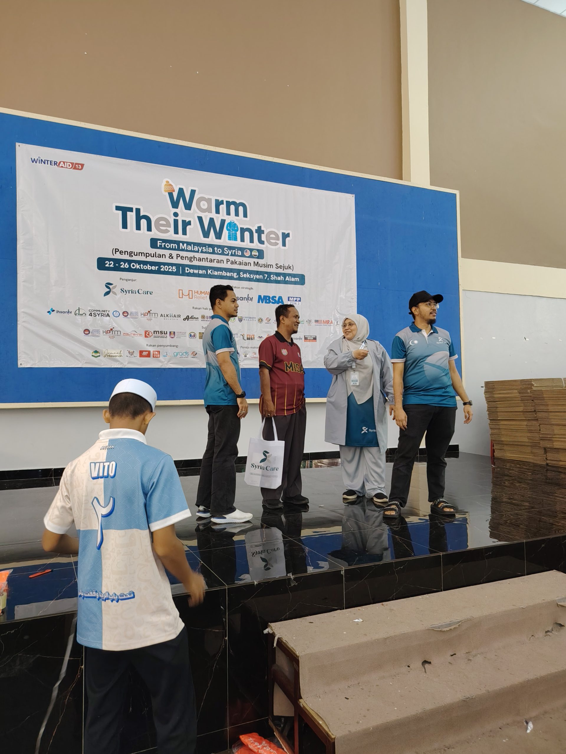 Syria Care Rancang Salur Bantuan Pakaian Musim Sejuk ke Syria Melalui Dua Kontena Tahun Ini