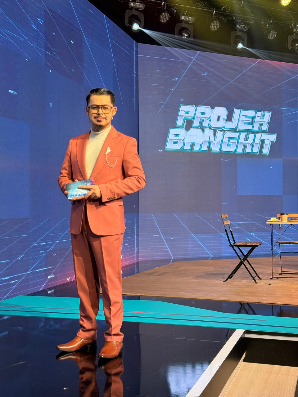Usahawan Asnaf Projek Bangkit Melangkah ke Pentas Akhir dengan Tekad Mencipta Sejarah