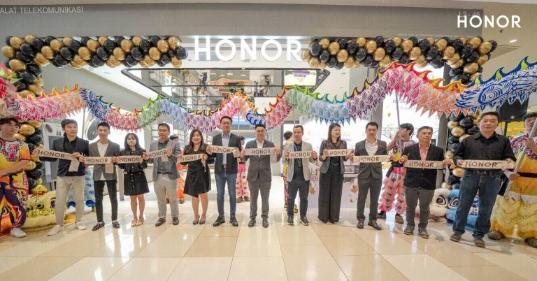 Consumers praised the HONOR Magic8 Pro for its outstanding camera performance, premium flagship features, and exceptional value for money.