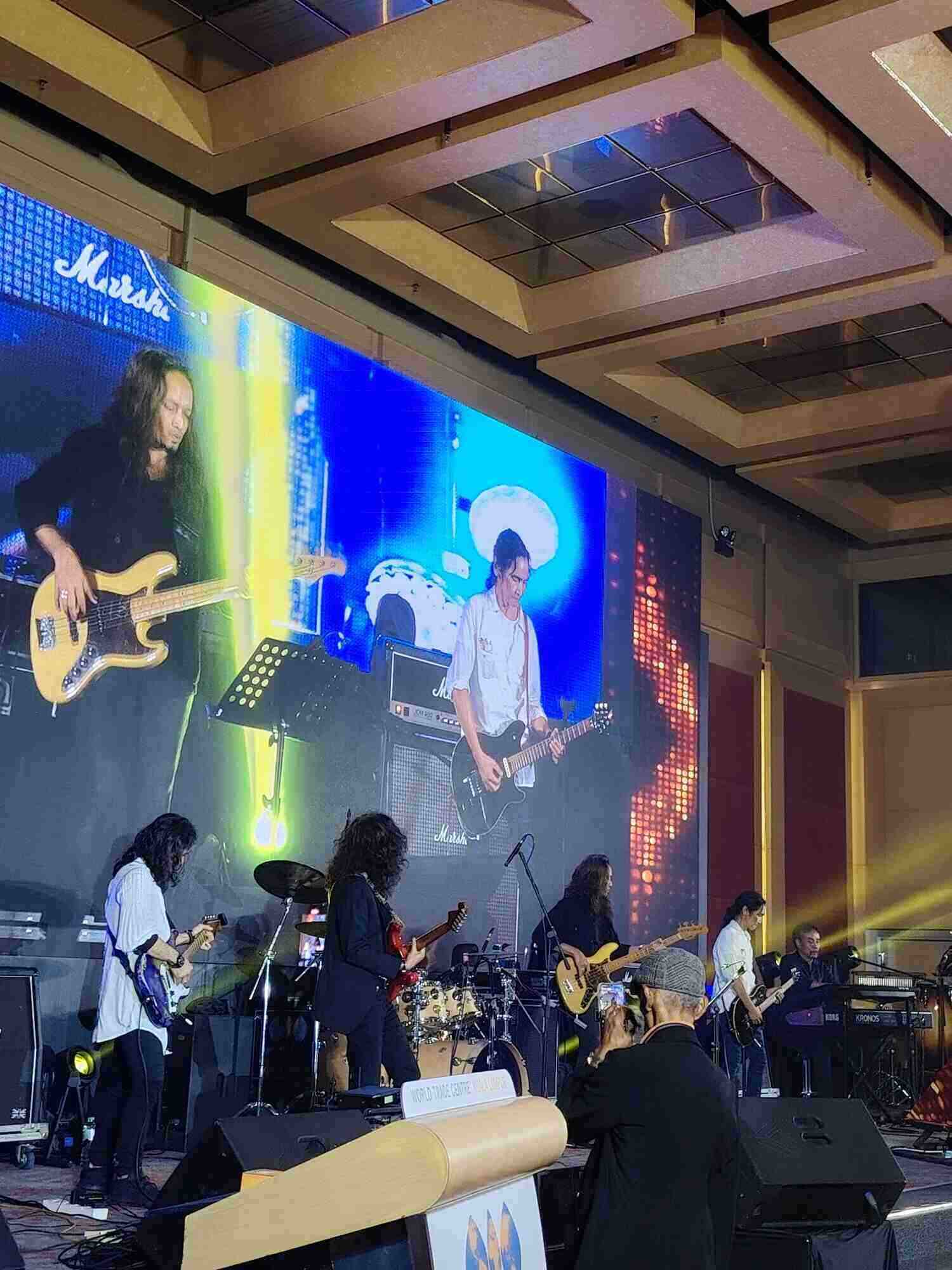 Makan Malam Amal Legends Menyatukan Irama Muzik dan Semangat Kemanusiaan