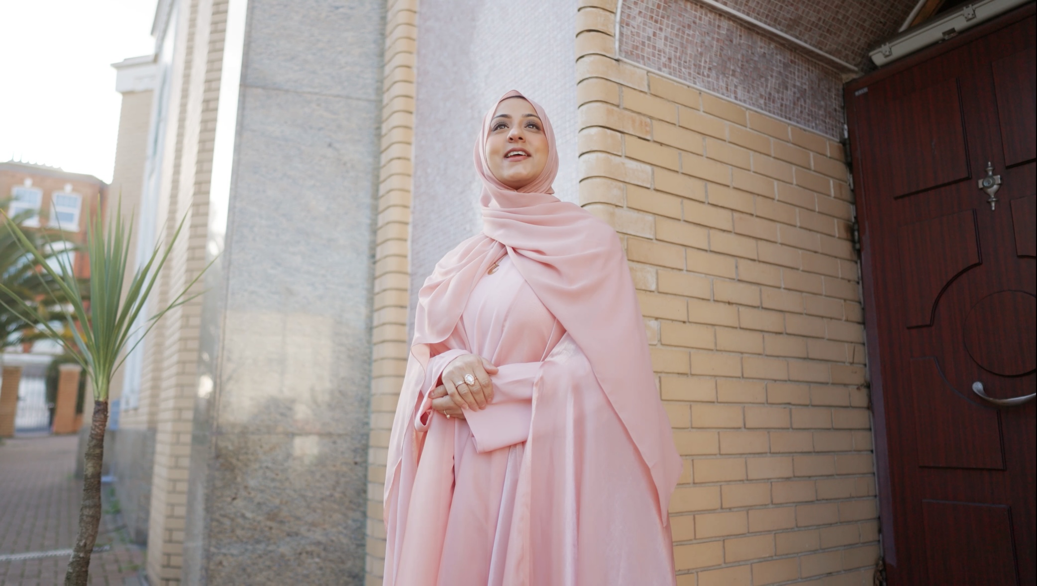 Farhana Ali Raikan Kedatangan Ramadan Dengan Single Terbaharu “Ramadan Is Here”
