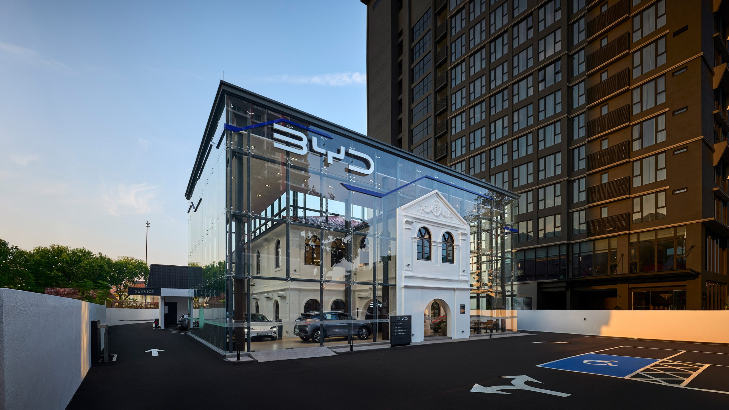BYD Accelerates Nationwide Expansion with New EV Showrooms and Service Hubs