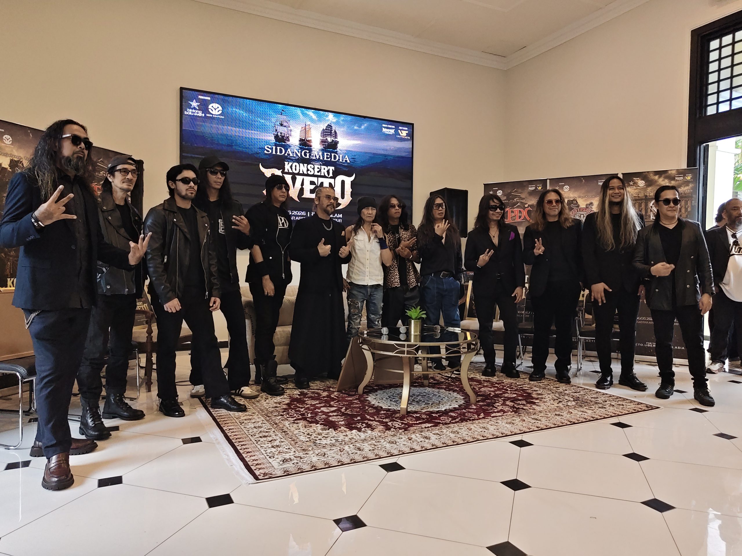 Tiga Legenda Rock Bersatu: Search, Wings & XPDC Gegarkan Konsert 3 Veto